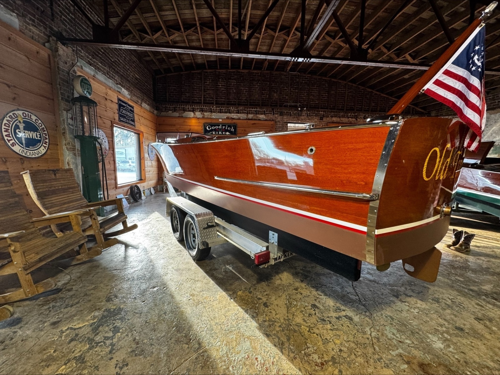 Old Timer 25ft Chris Craft Yacht For Sale