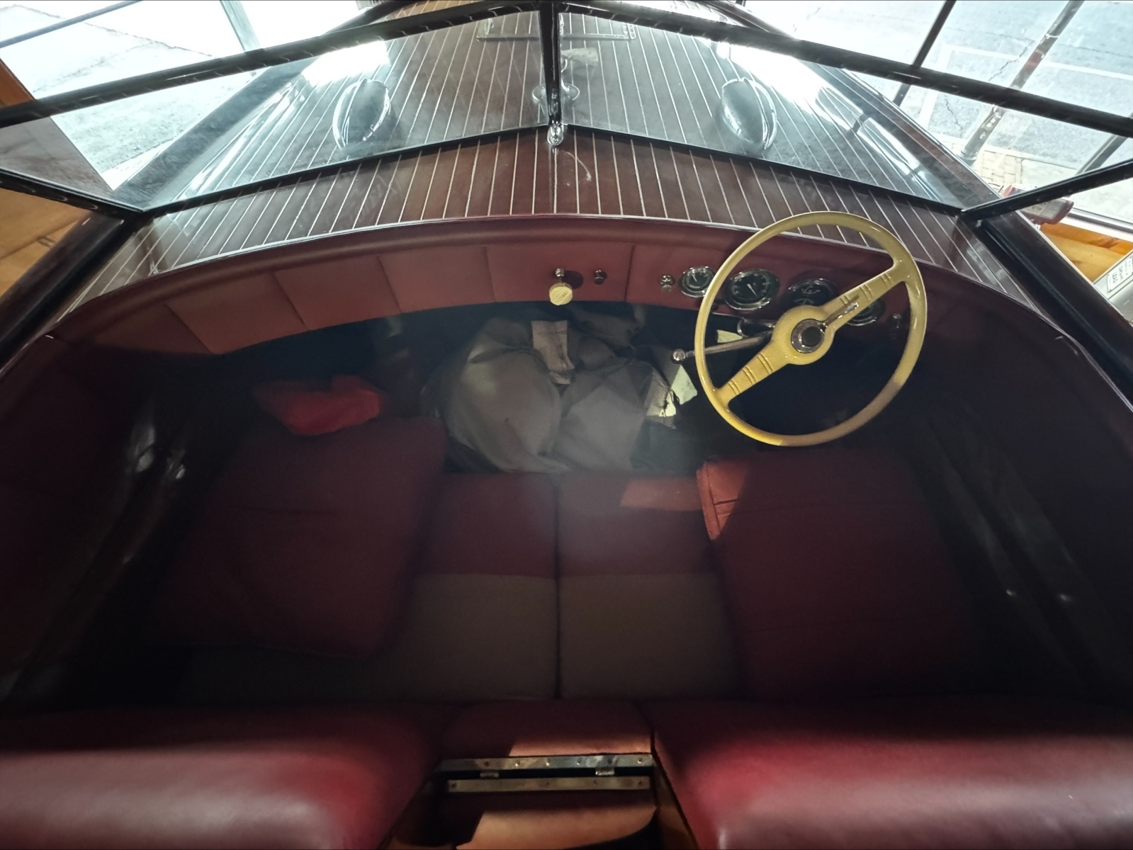 Old Timer 25ft Chris Craft Yacht For Sale