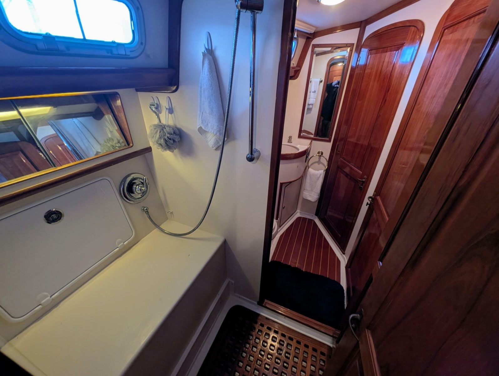 55' 1998 Little Harbor 