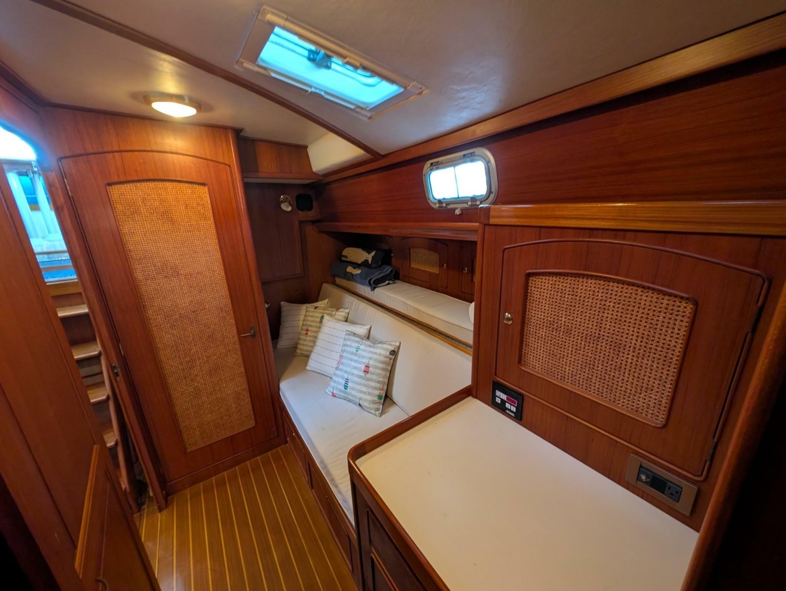 Good Ship 55ft Little Harbor Yacht For Sale