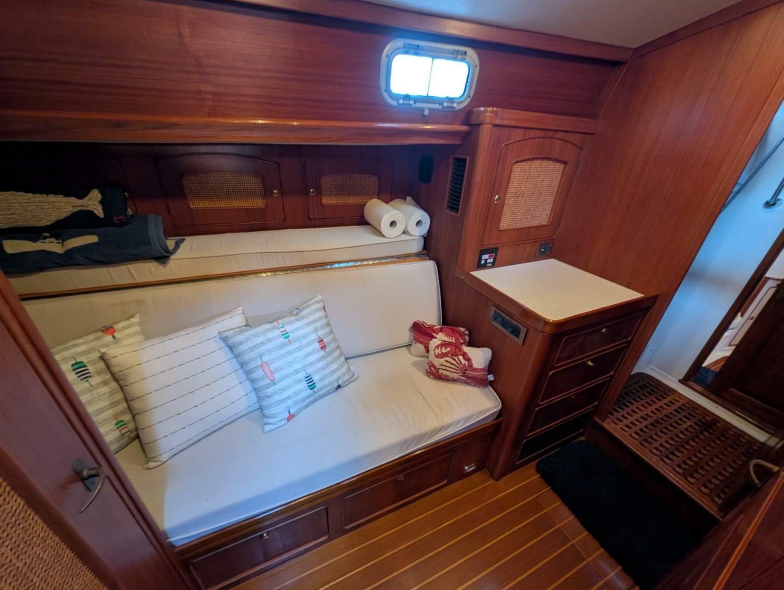 55' 1998 Little Harbor 