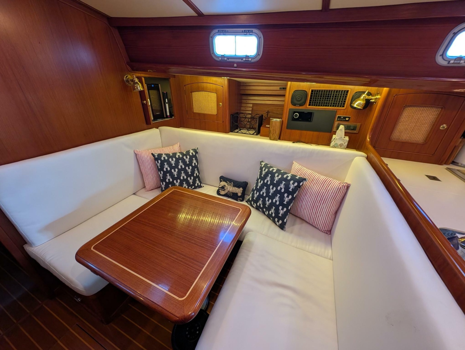 55' 1998 Little Harbor 