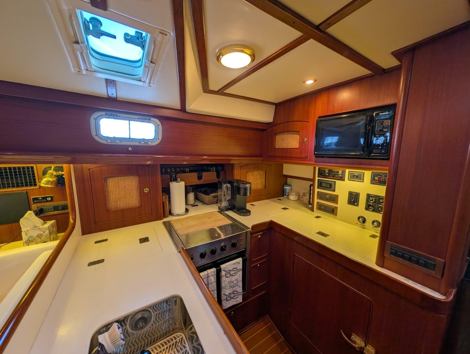 Good Ship 55ft Little Harbor Yacht For Sale