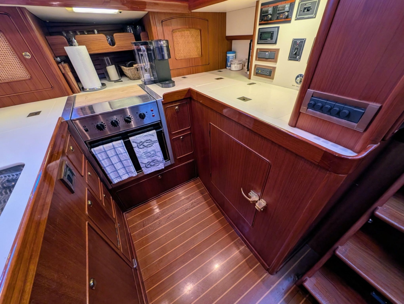 Good Ship 55ft Little Harbor Yacht For Sale