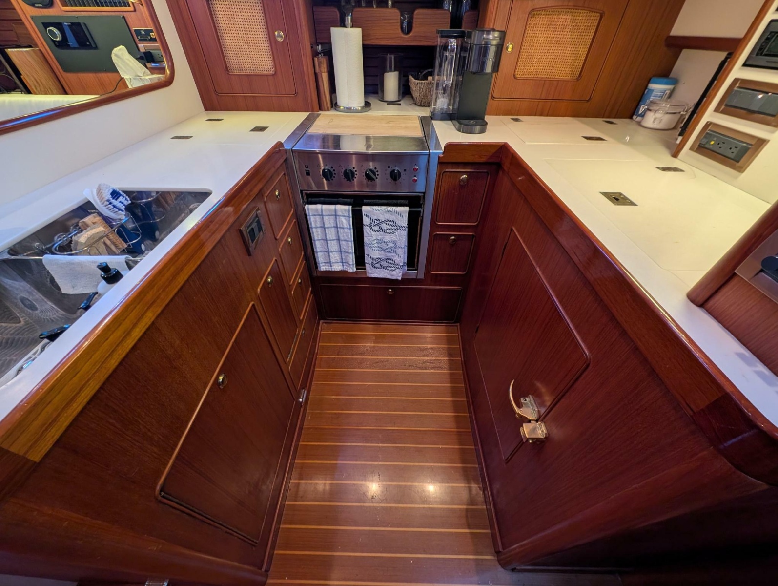 55' 1998 Little Harbor 