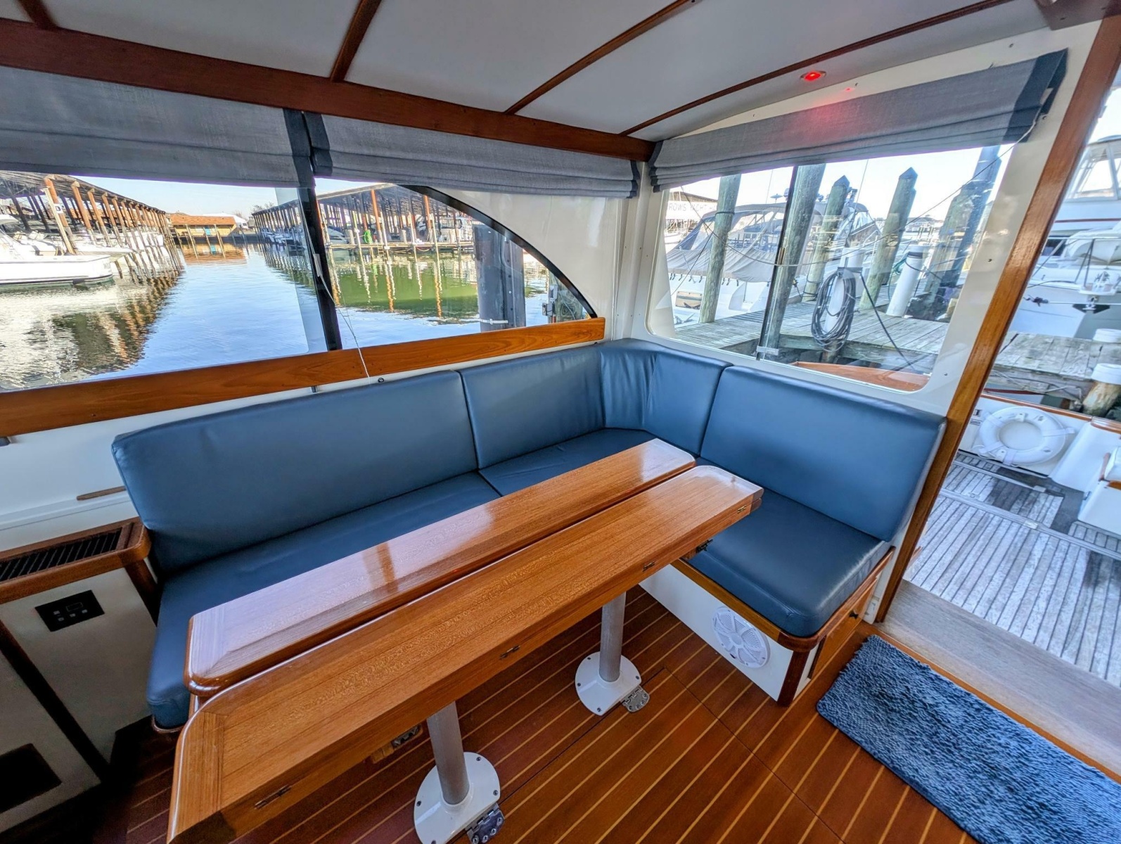 55' 1998 Little Harbor 