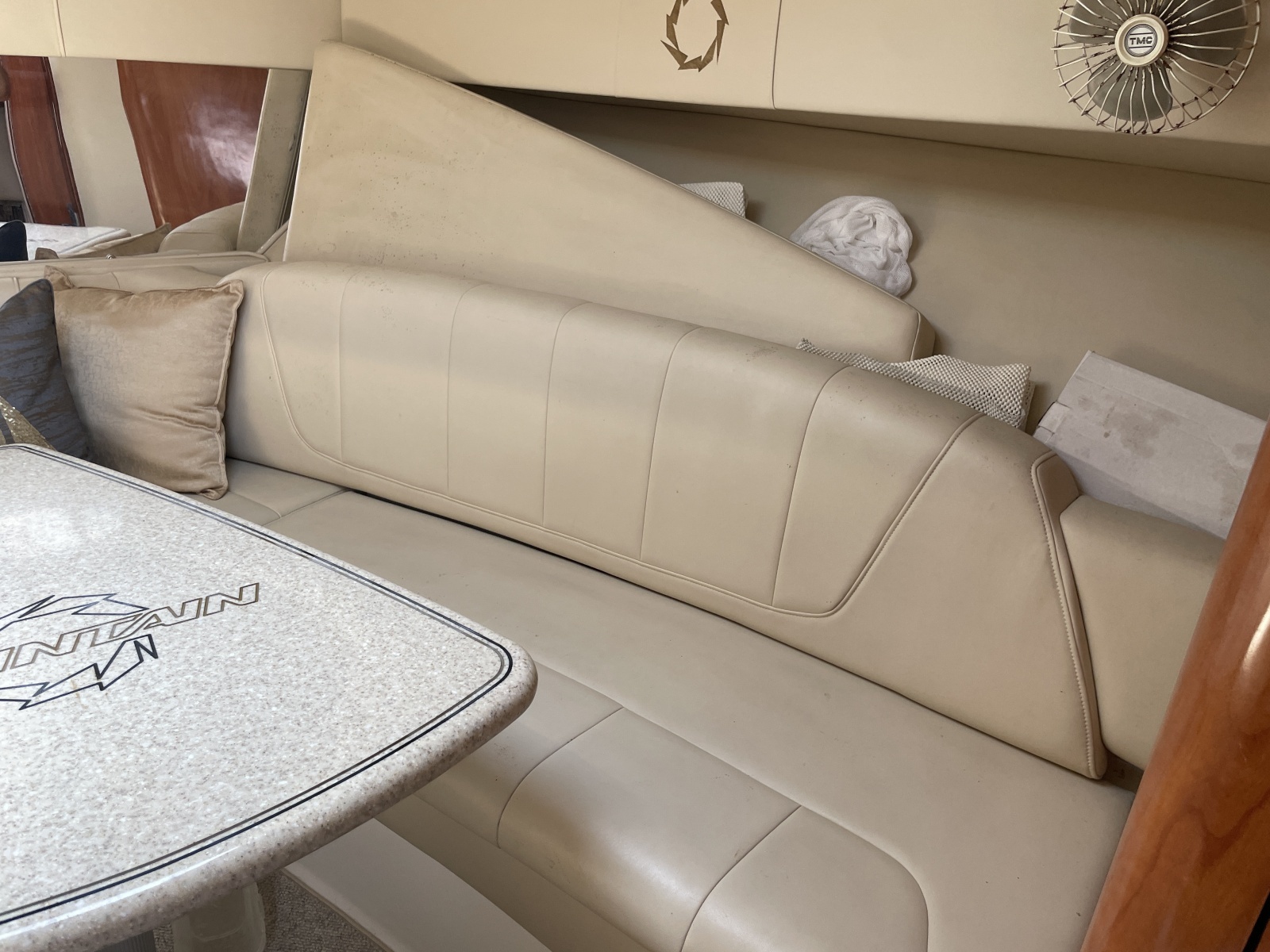 33ft Fountain Yacht For Sale