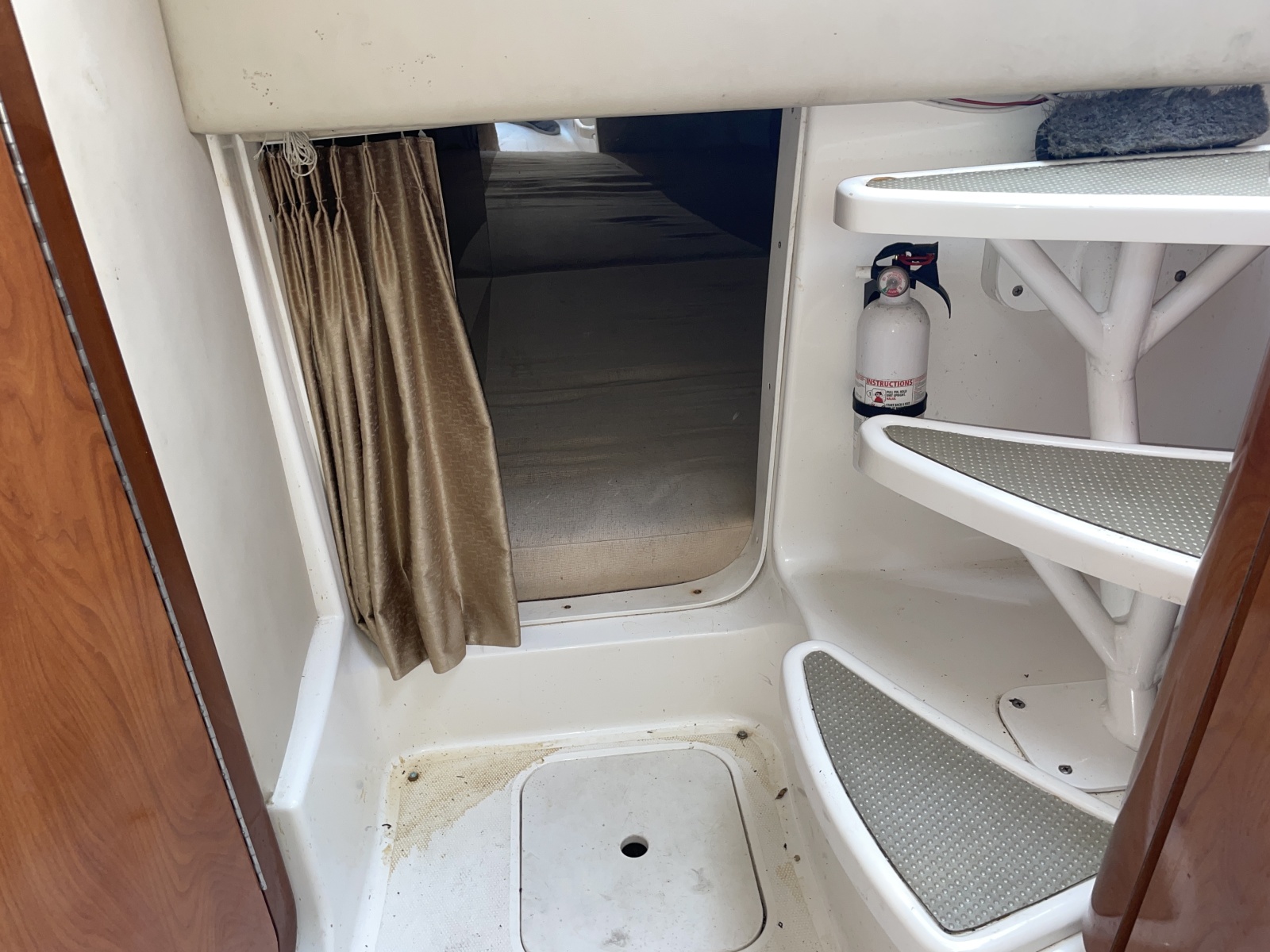 33' 2006 Fountain 33SFC