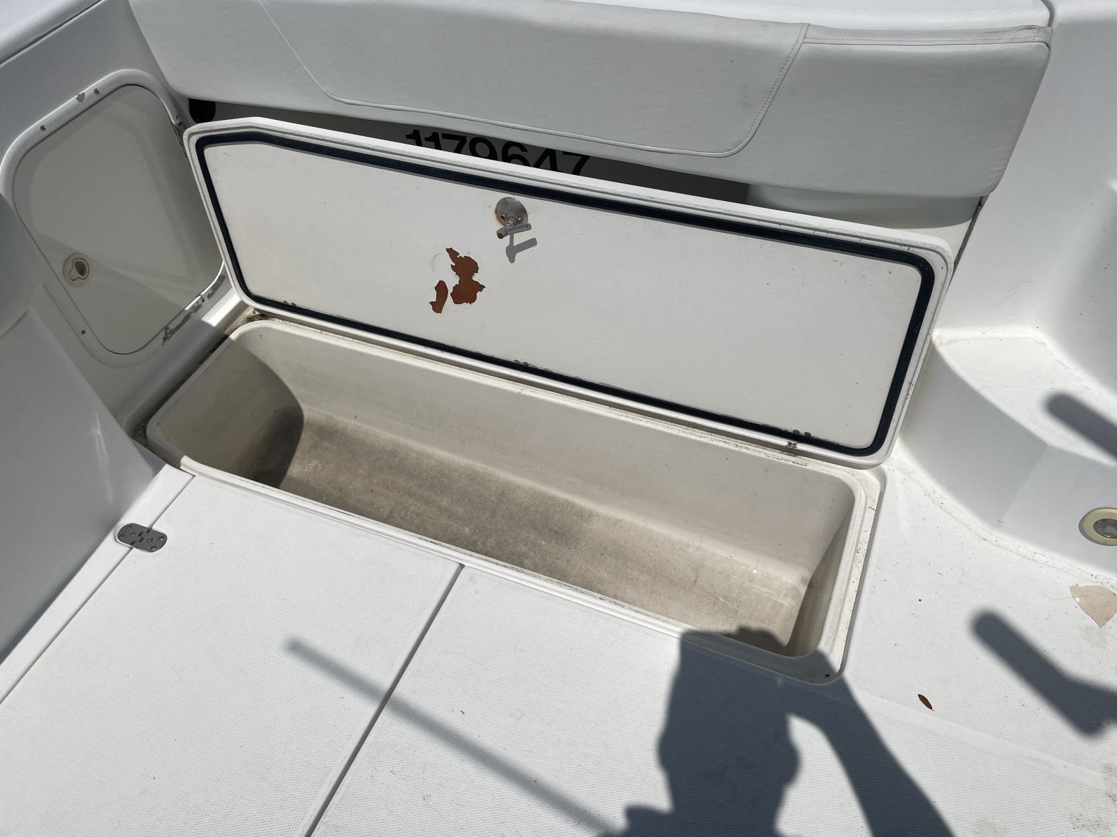 33' 2006 Fountain 33SFC