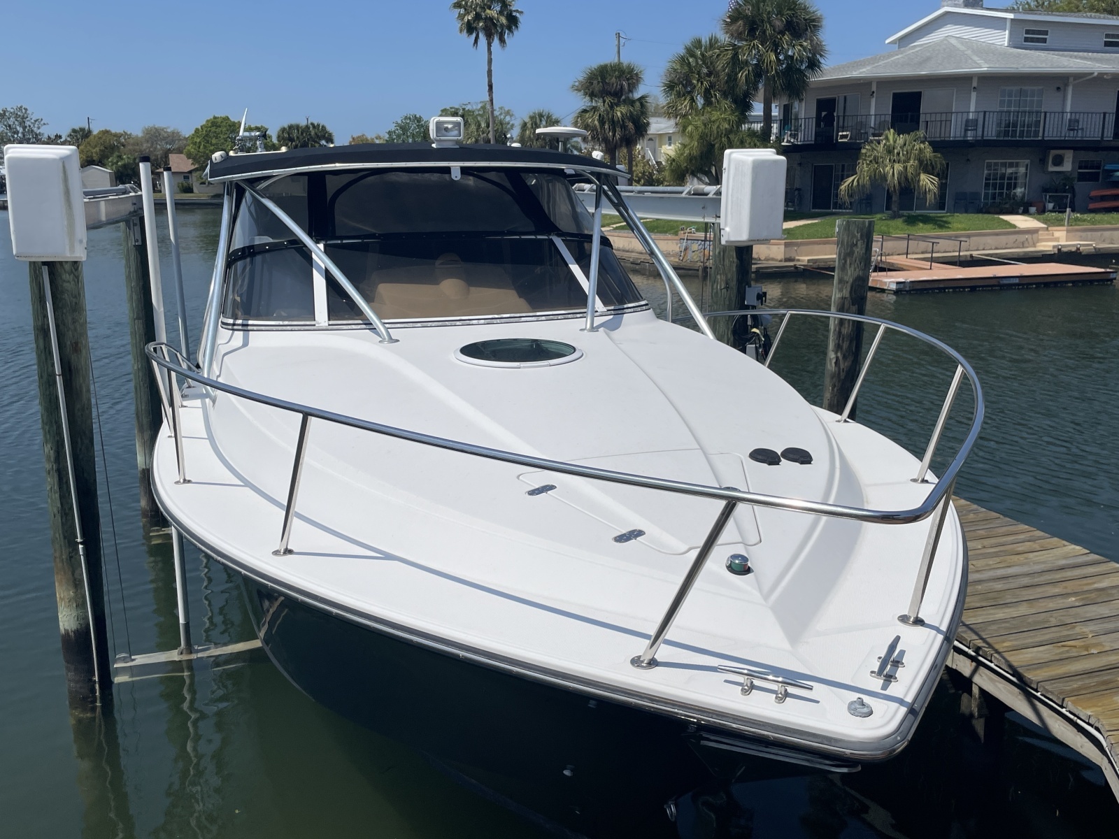 33ft Fountain Yacht For Sale