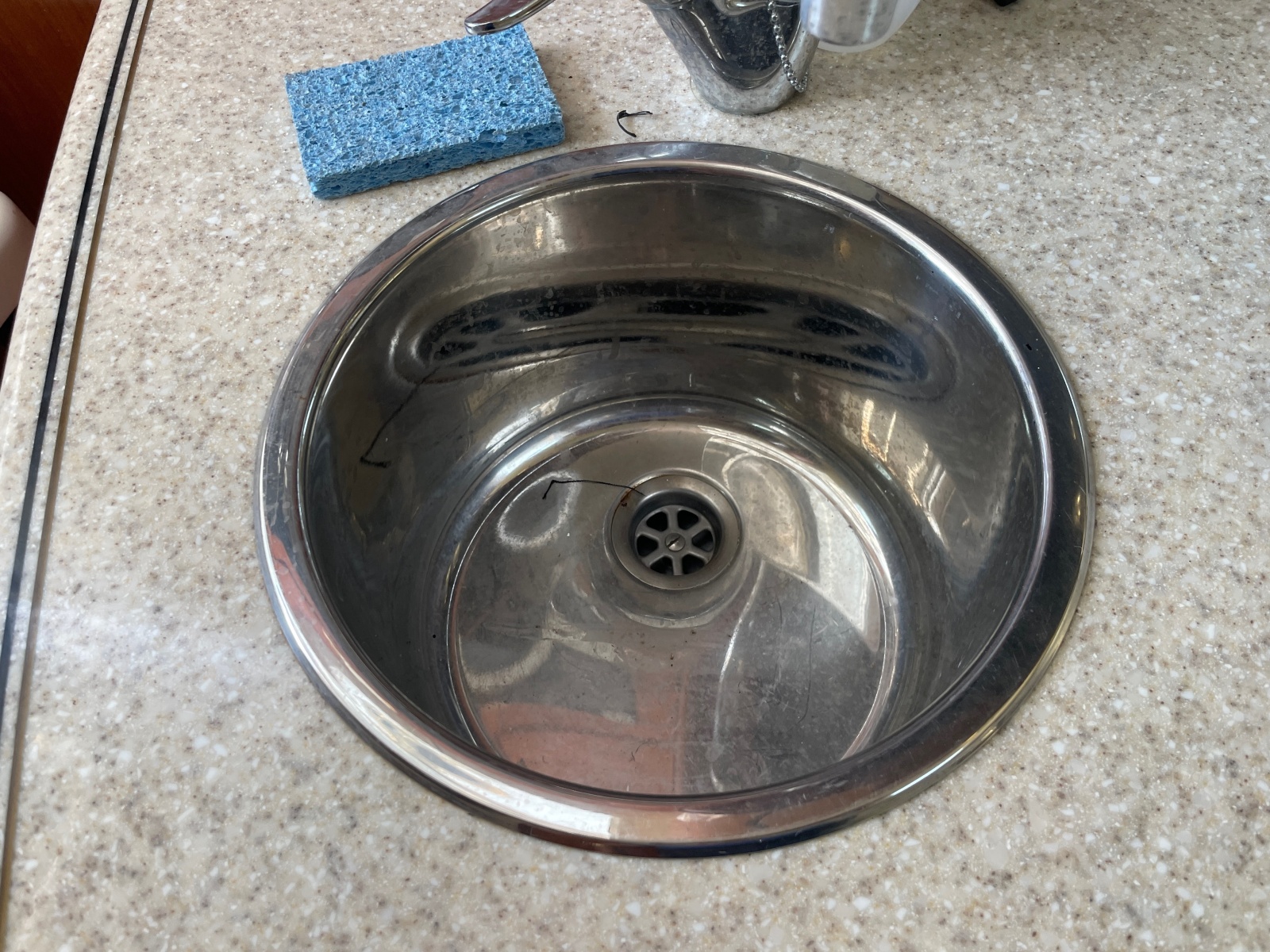 33' 2006 Fountain 33SFC