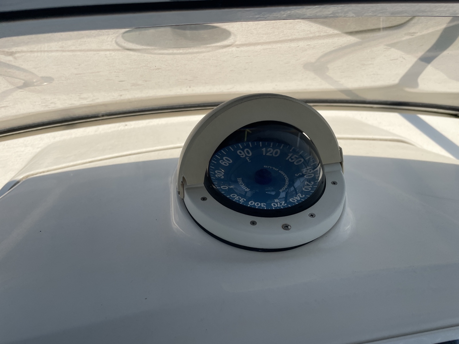 33ft Fountain Yacht For Sale