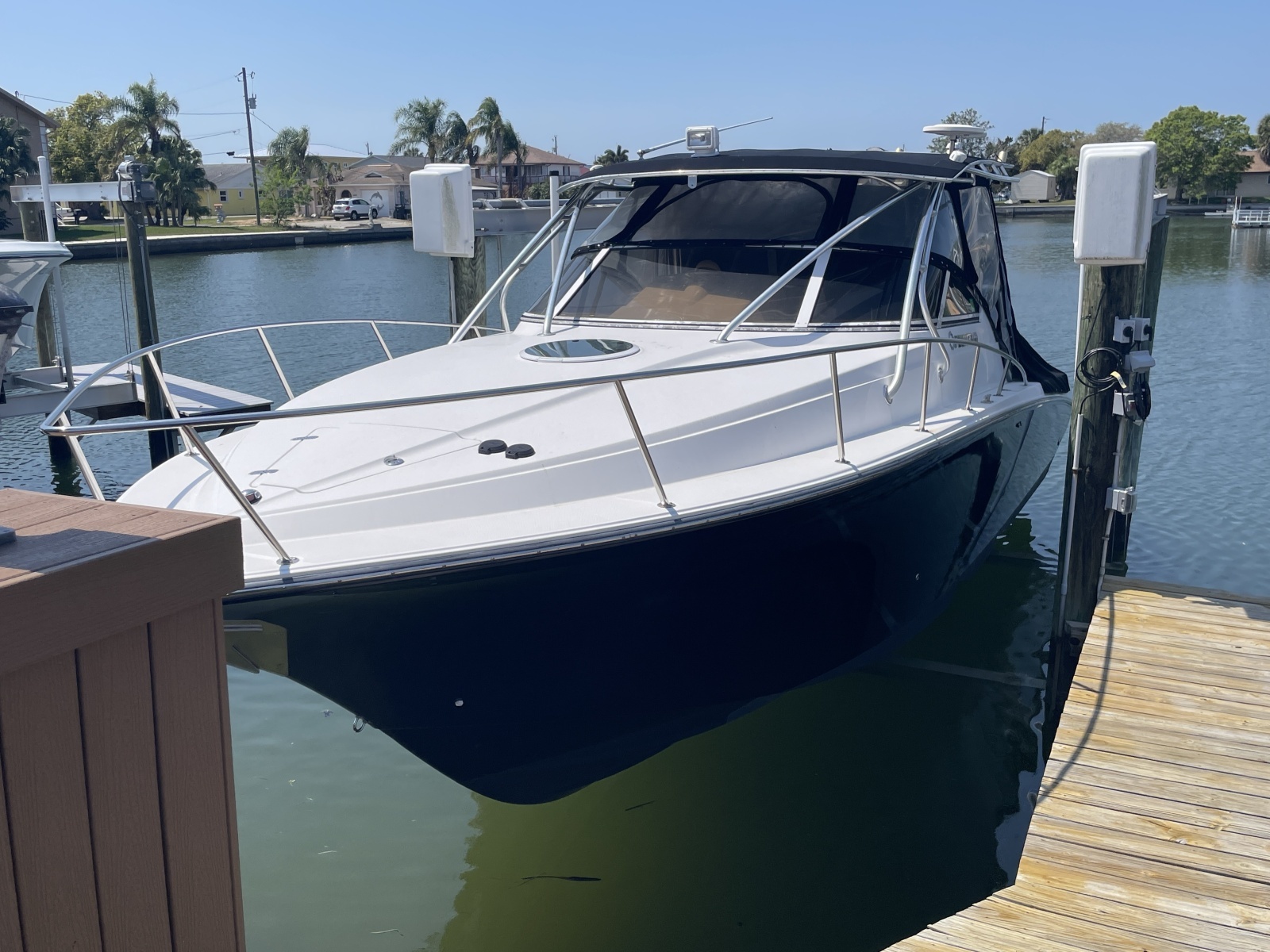 33ft Fountain Yacht For Sale
