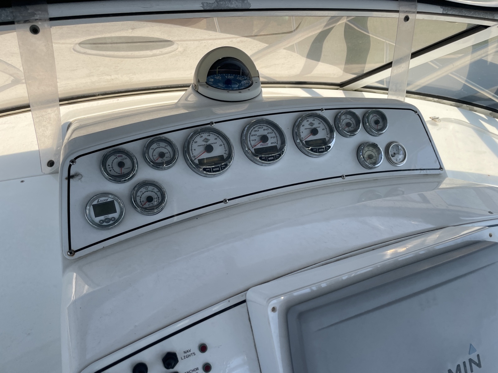 33ft Fountain Yacht For Sale