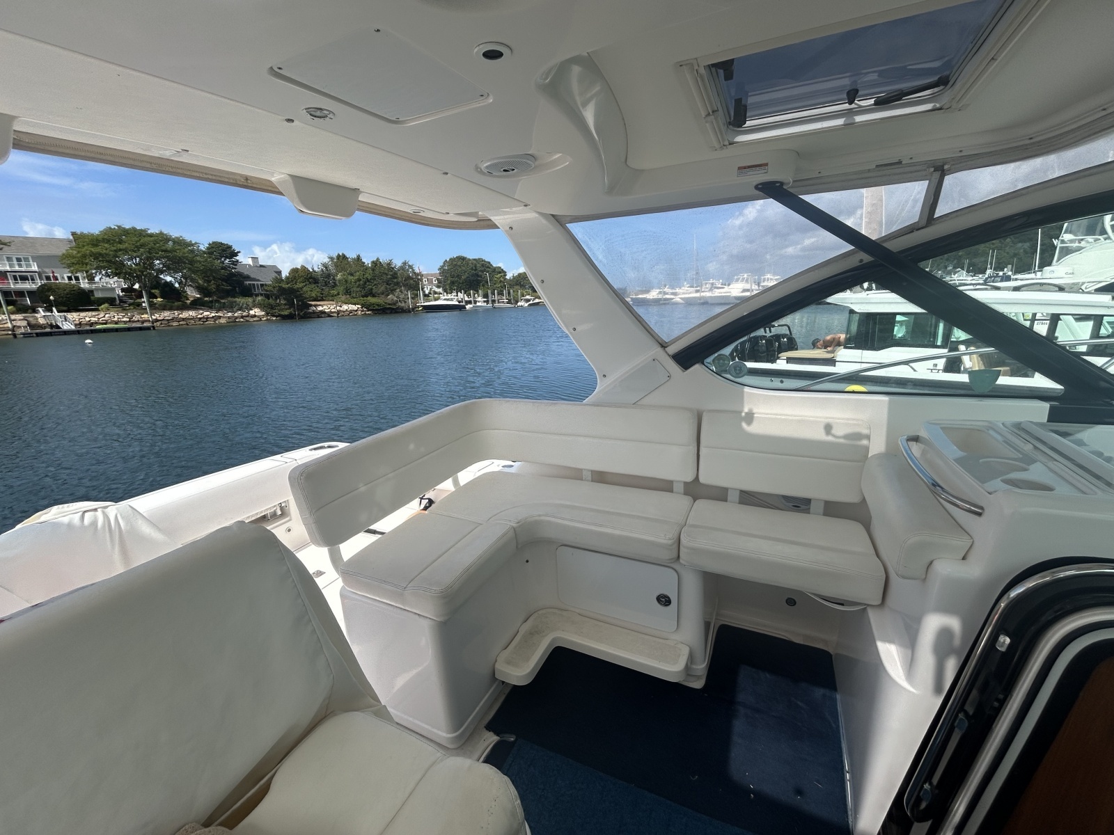 Blue Eyes 32ft Tiara Yachts Yacht For Sale