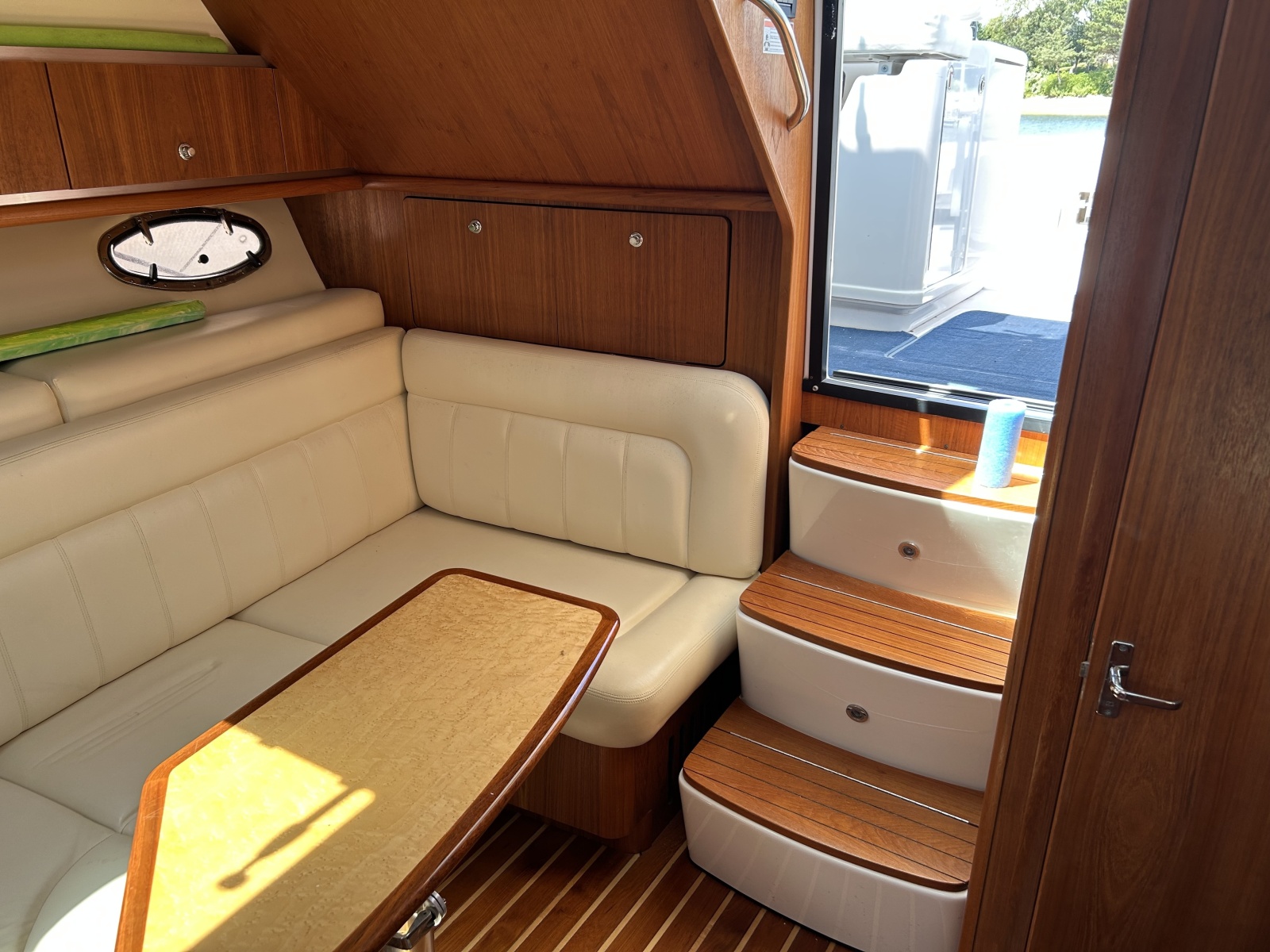 32' 2007 Tiara Yachts 3200 Open