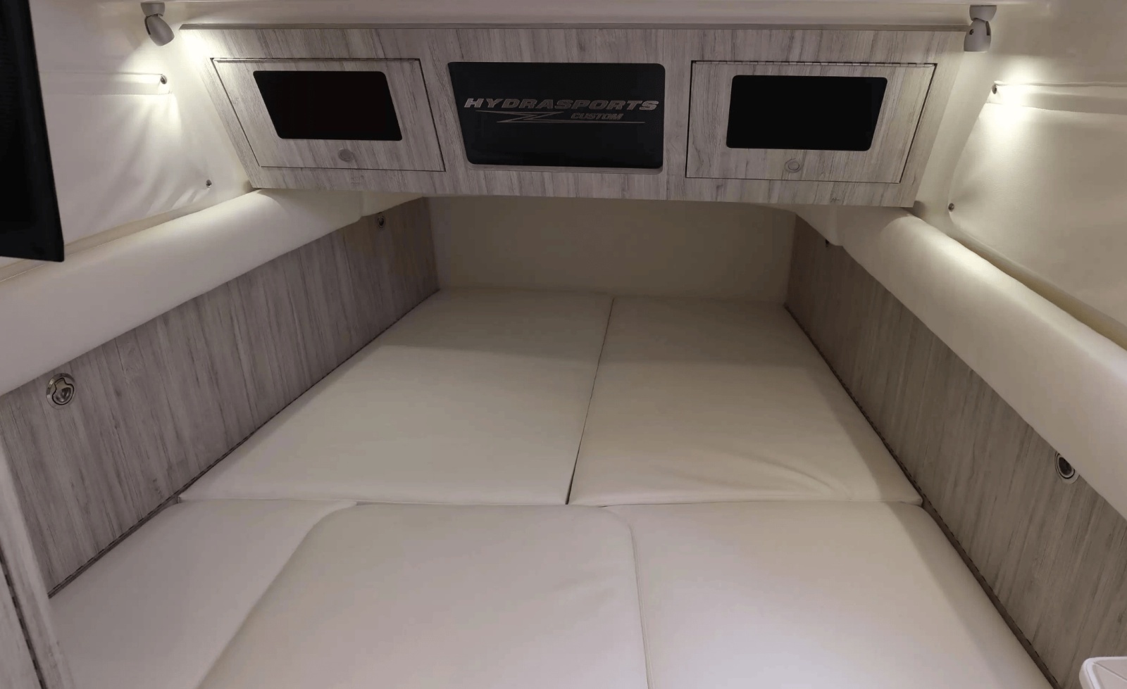 53ft HCB Yacht For Sale