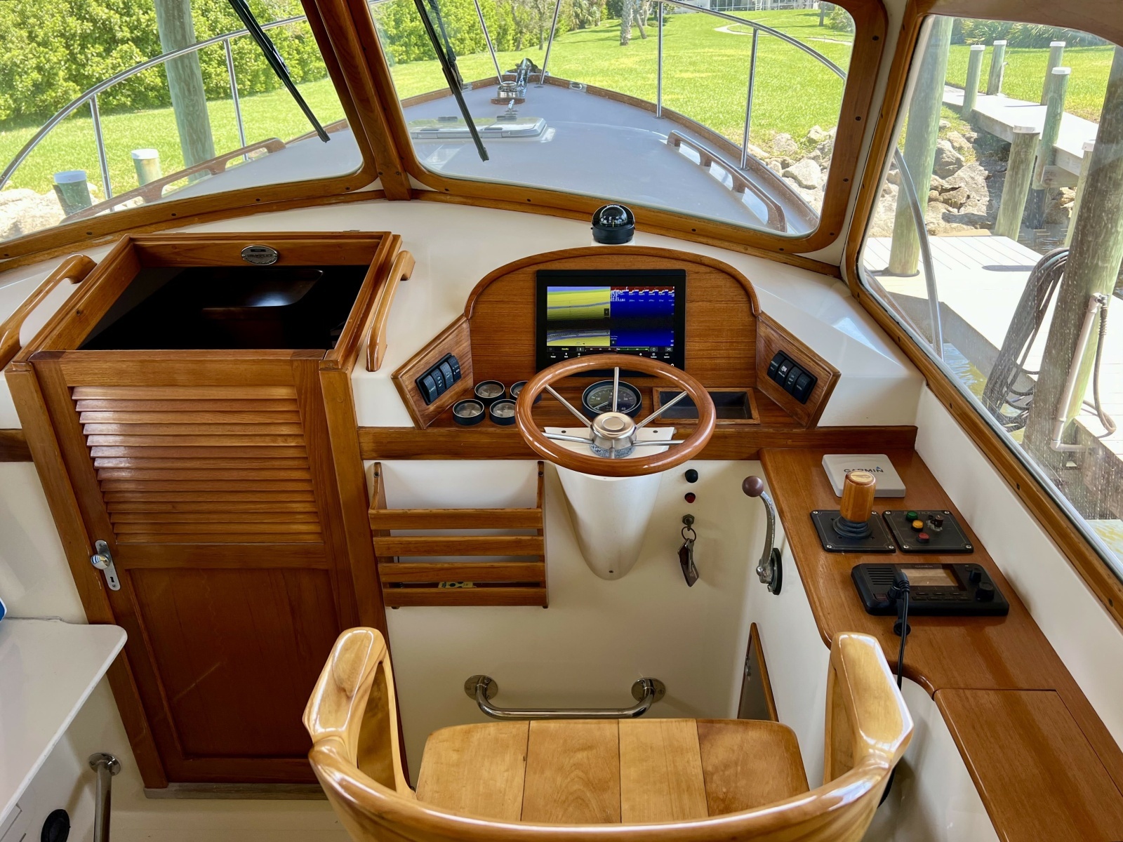 Tasmanian Devil 36ft Hinckley Yacht For Sale