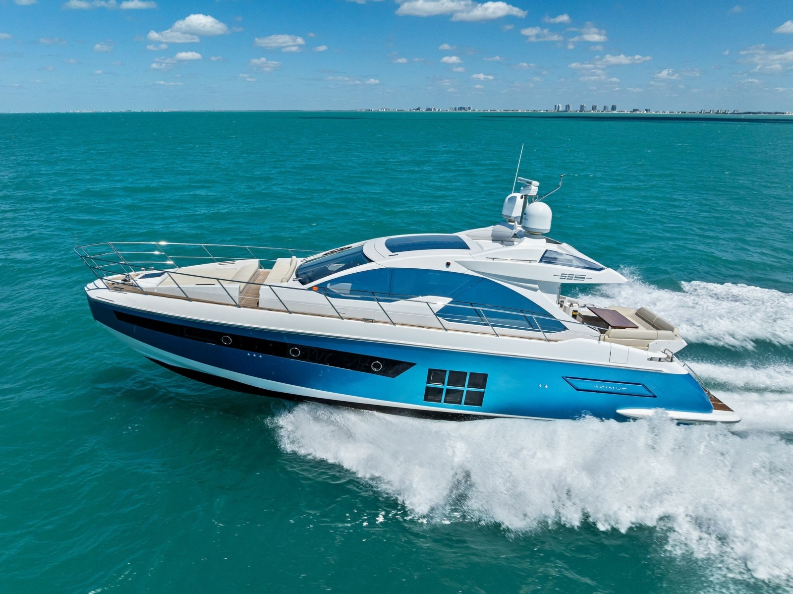 RADIO WAVES 55ft Azimut Yacht For Sale