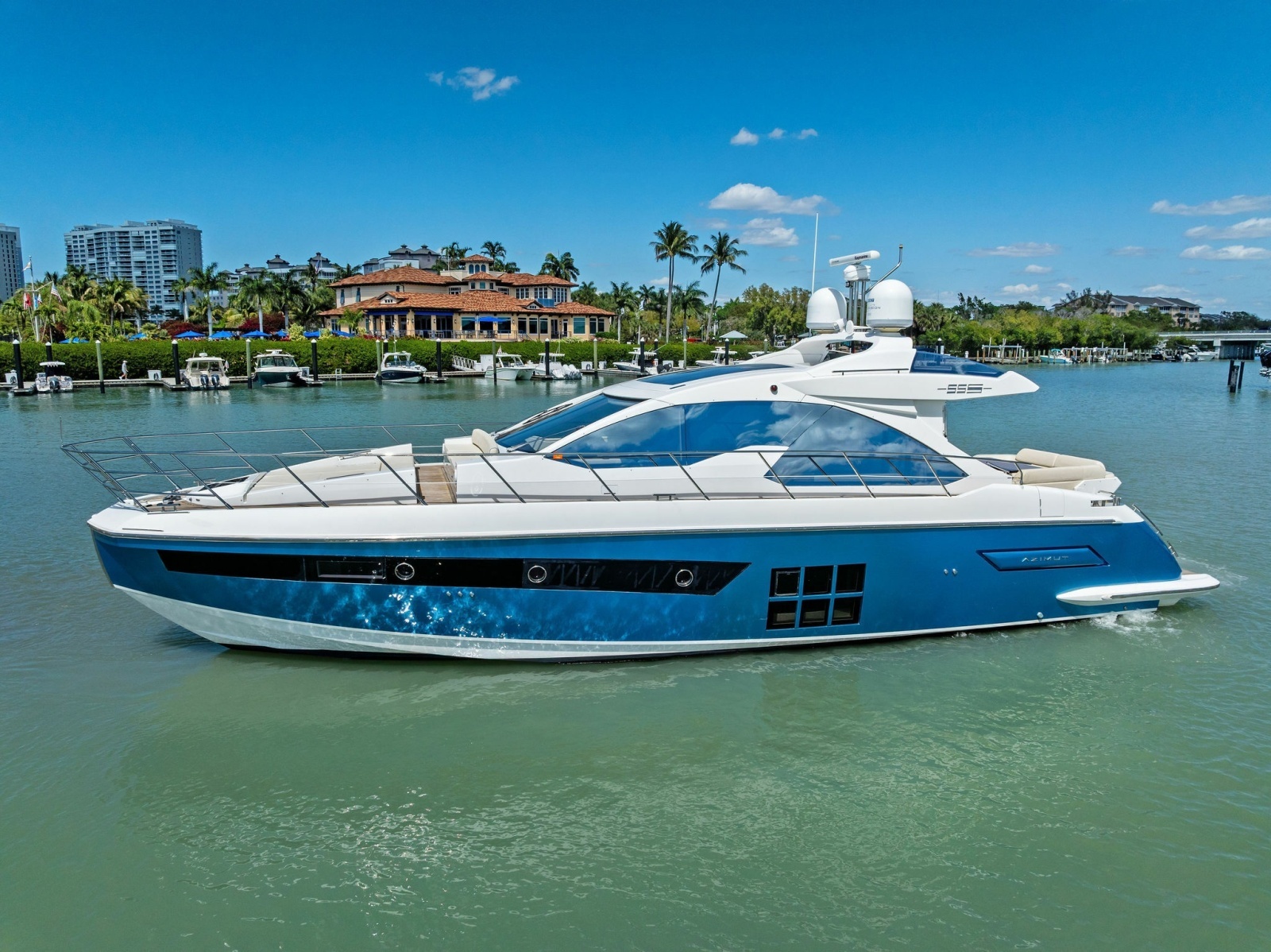 RADIO WAVES 55ft Azimut Yacht For Sale