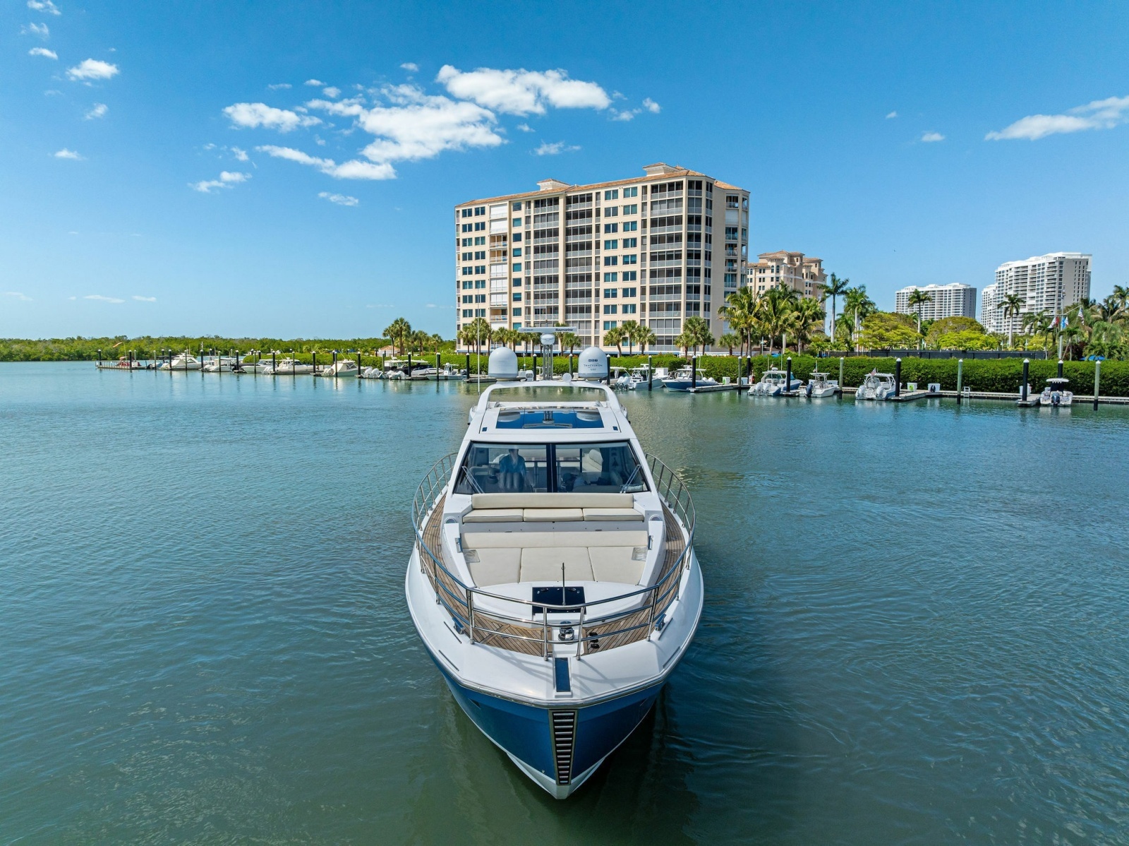 RADIO WAVES 55ft Azimut Yacht For Sale