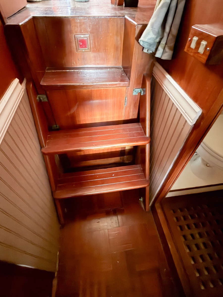 SOLIDARITY 52ft Jefferson Yacht For Sale