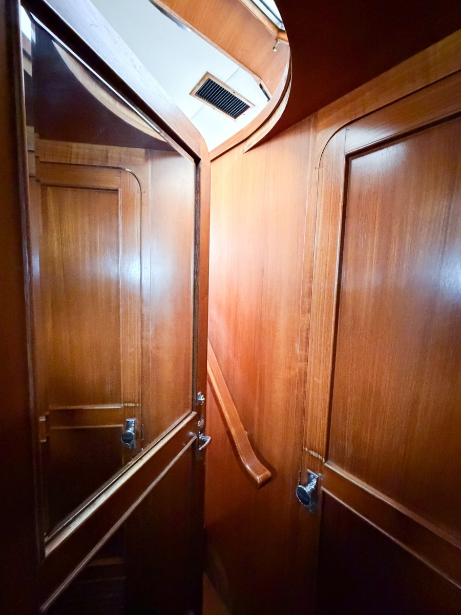 SOLIDARITY 52ft Jefferson Yacht For Sale