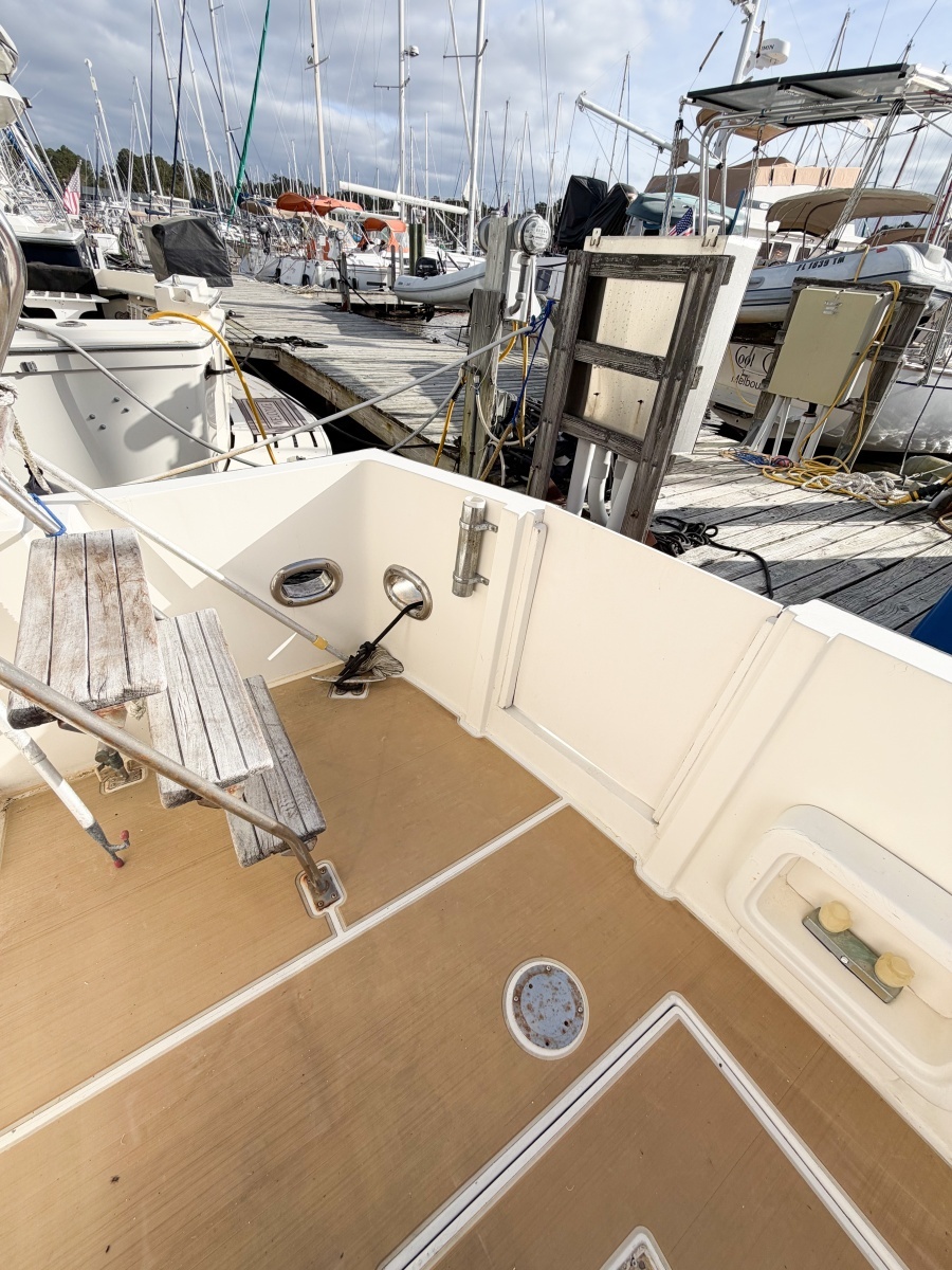 SOLIDARITY 52ft Jefferson Yacht For Sale