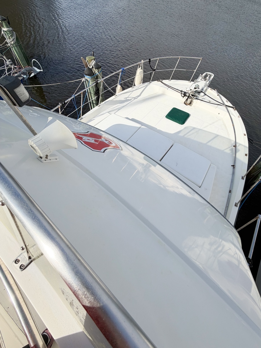 SOLIDARITY 52ft Jefferson Yacht For Sale