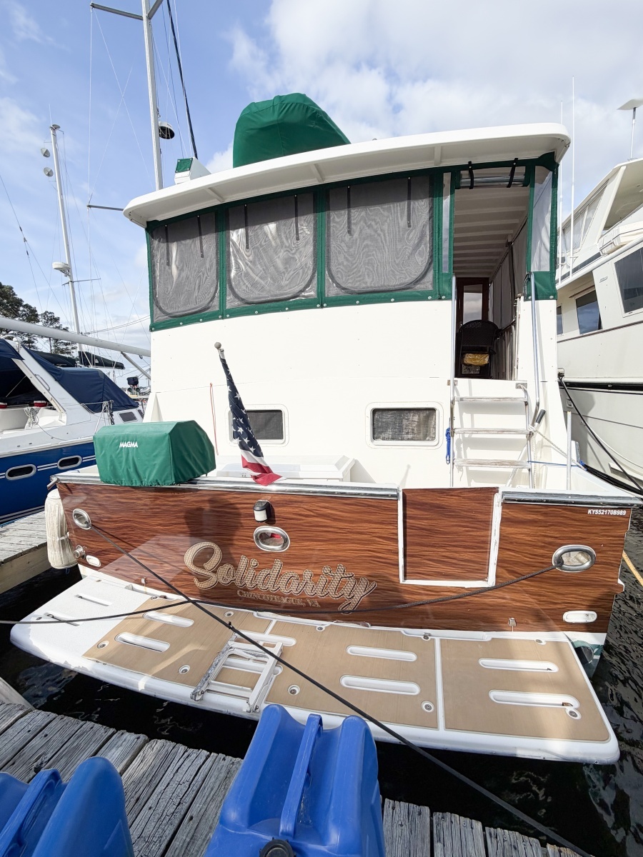 SOLIDARITY 52ft Jefferson Yacht For Sale