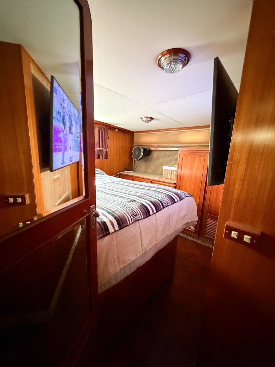 SOLIDARITY 52ft Jefferson Yacht For Sale