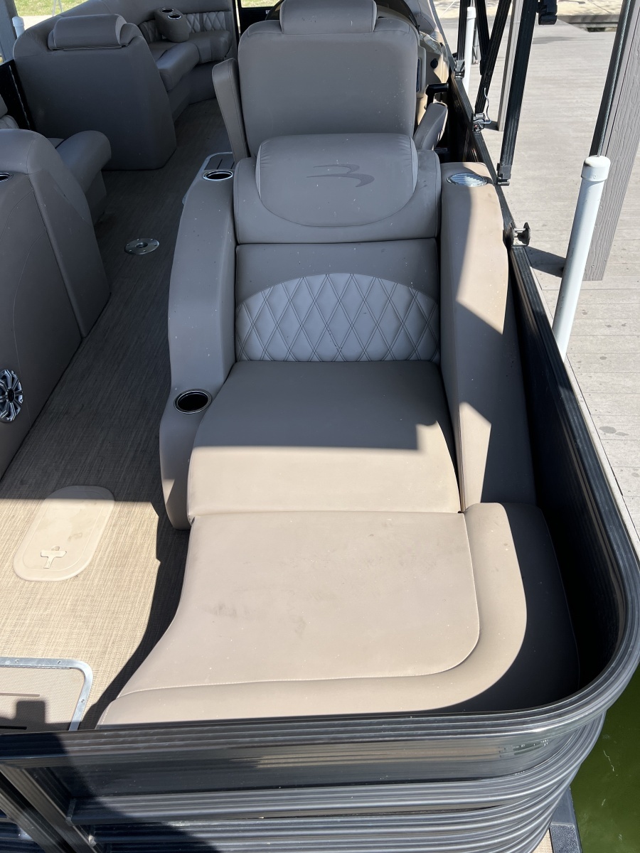 38 Solar Bed Starboard