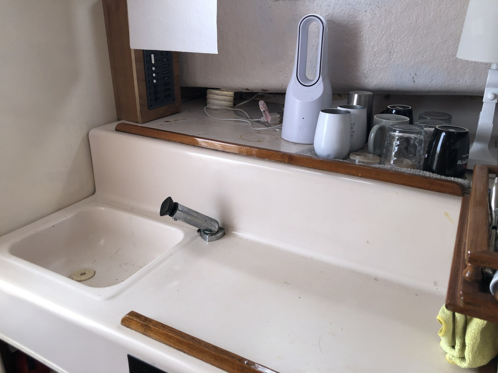 SPRAY 27ft Nauset Yacht For Sale