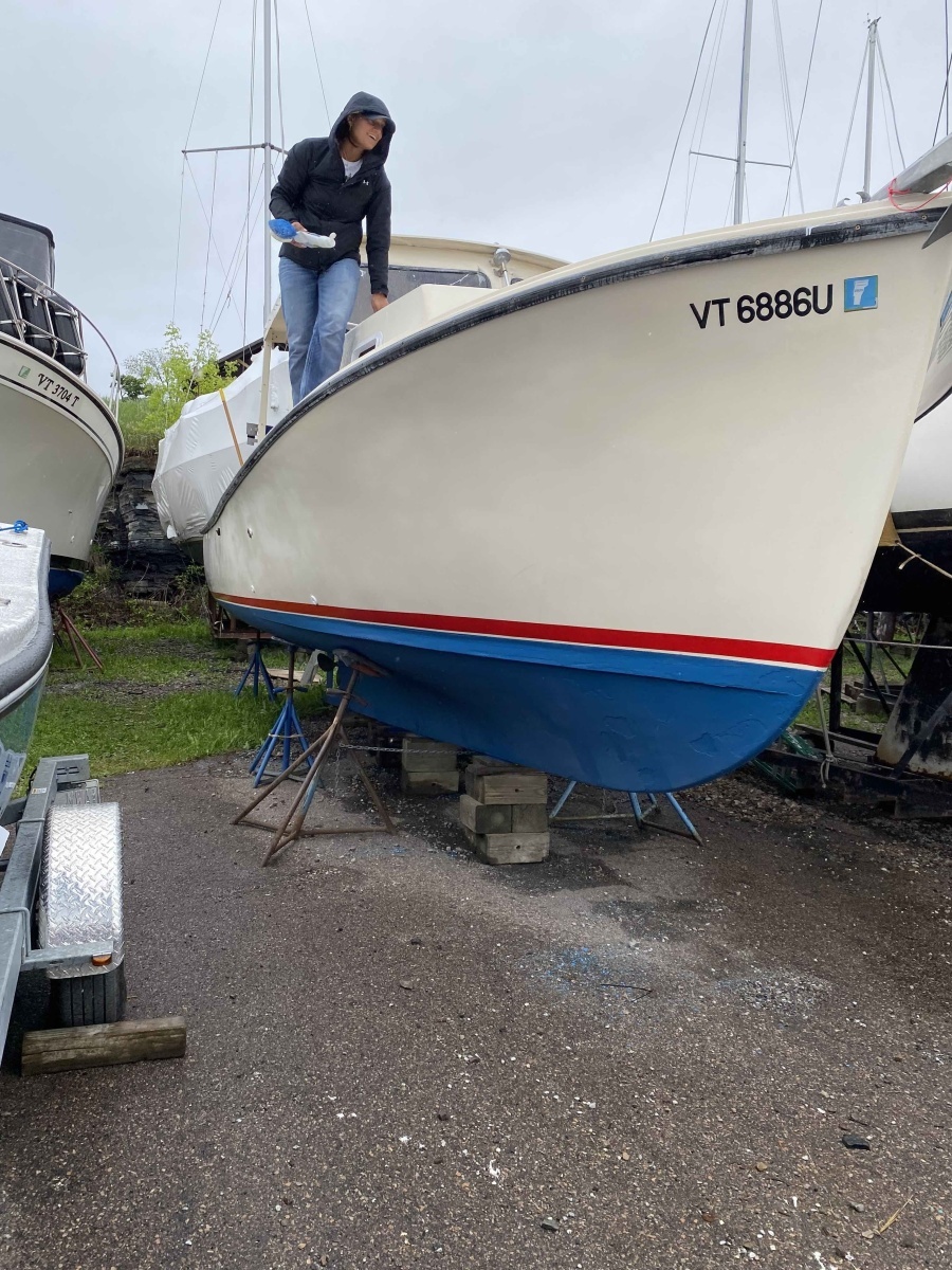 SPRAY 27ft Nauset Yacht For Sale