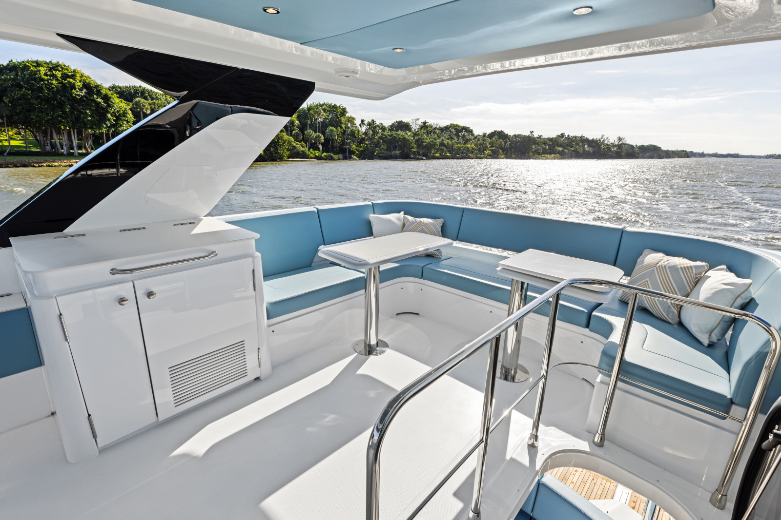 50ft Cruisers Yachts Yacht For Sale