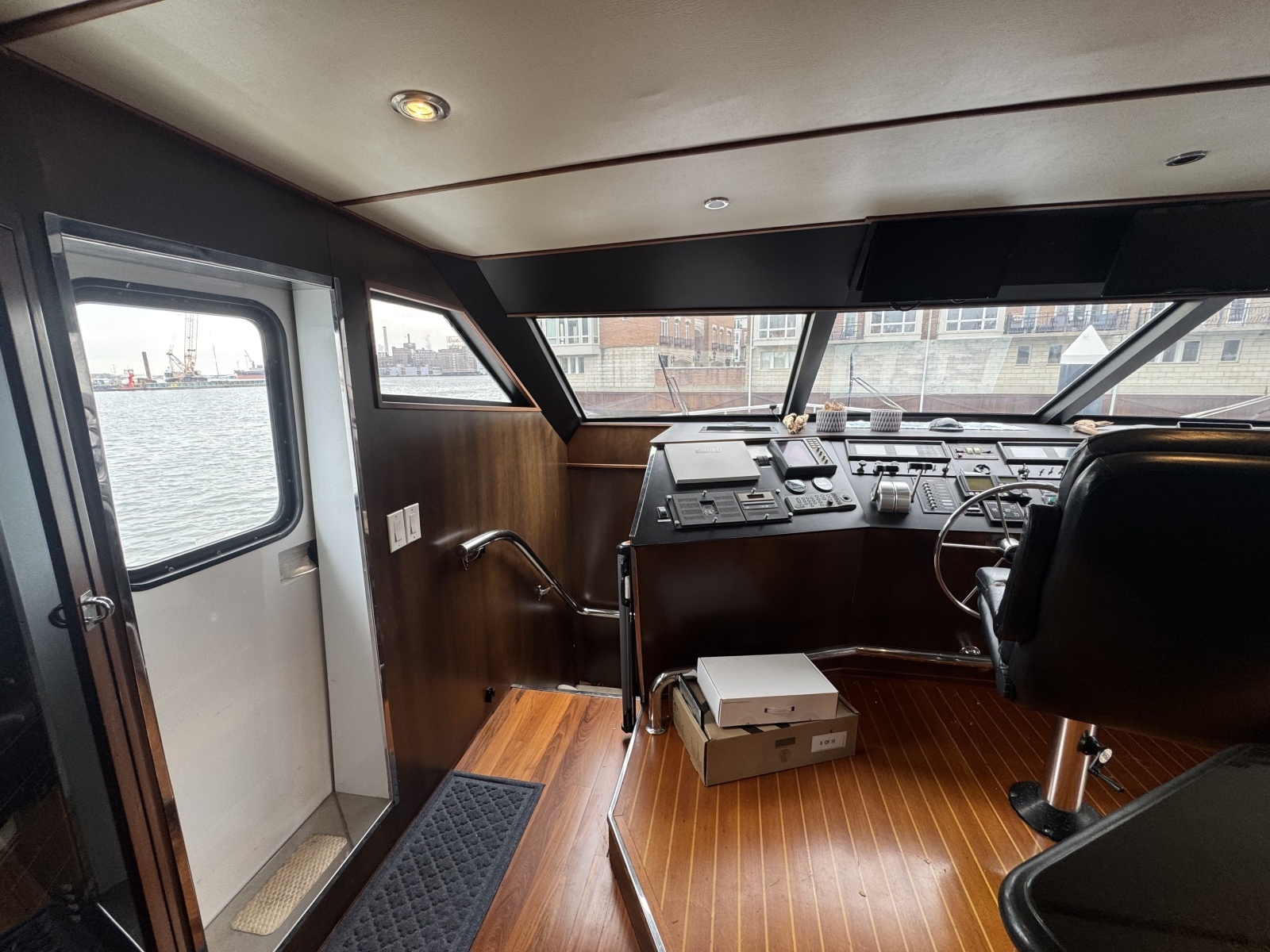 77ft Tarrab Yacht For Sale