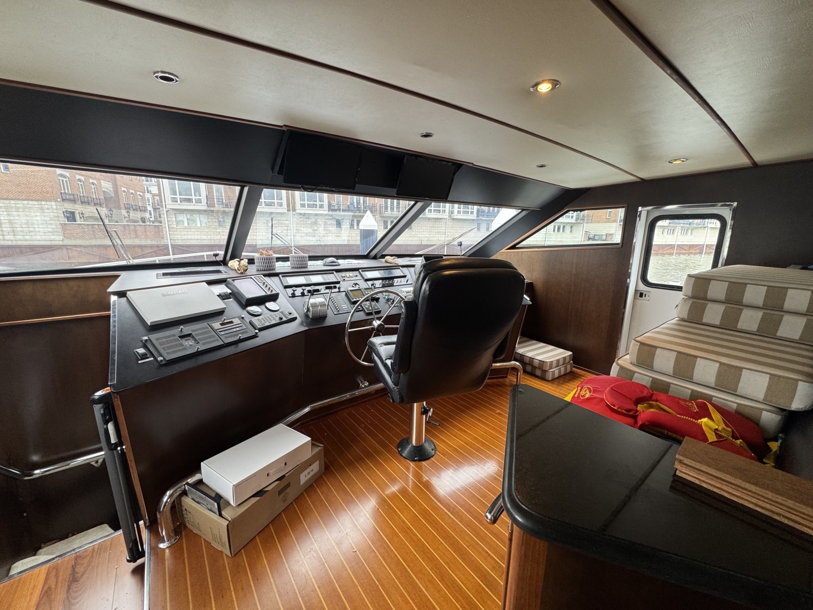 77ft Tarrab Yacht For Sale