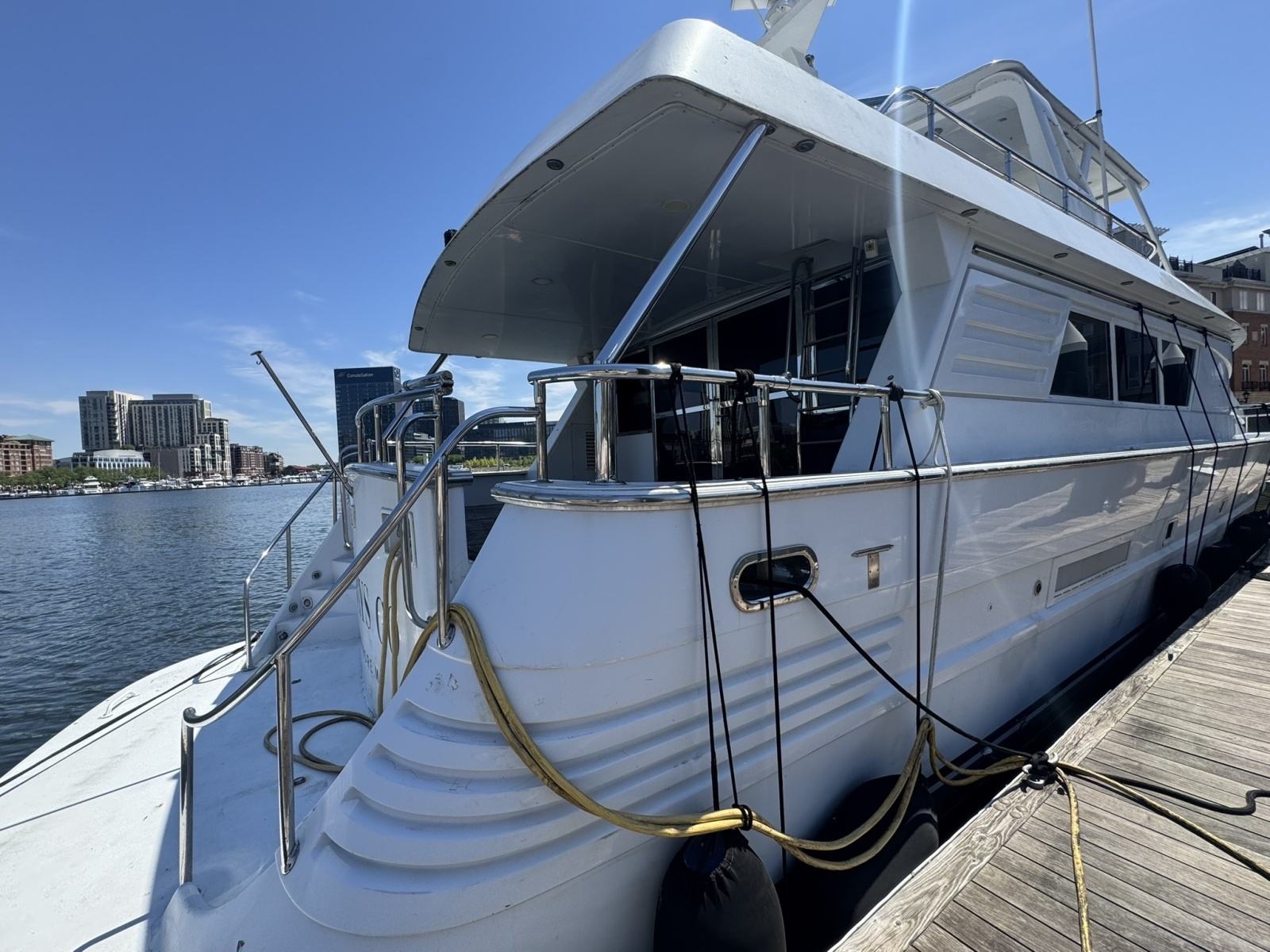 77ft Tarrab Yacht For Sale