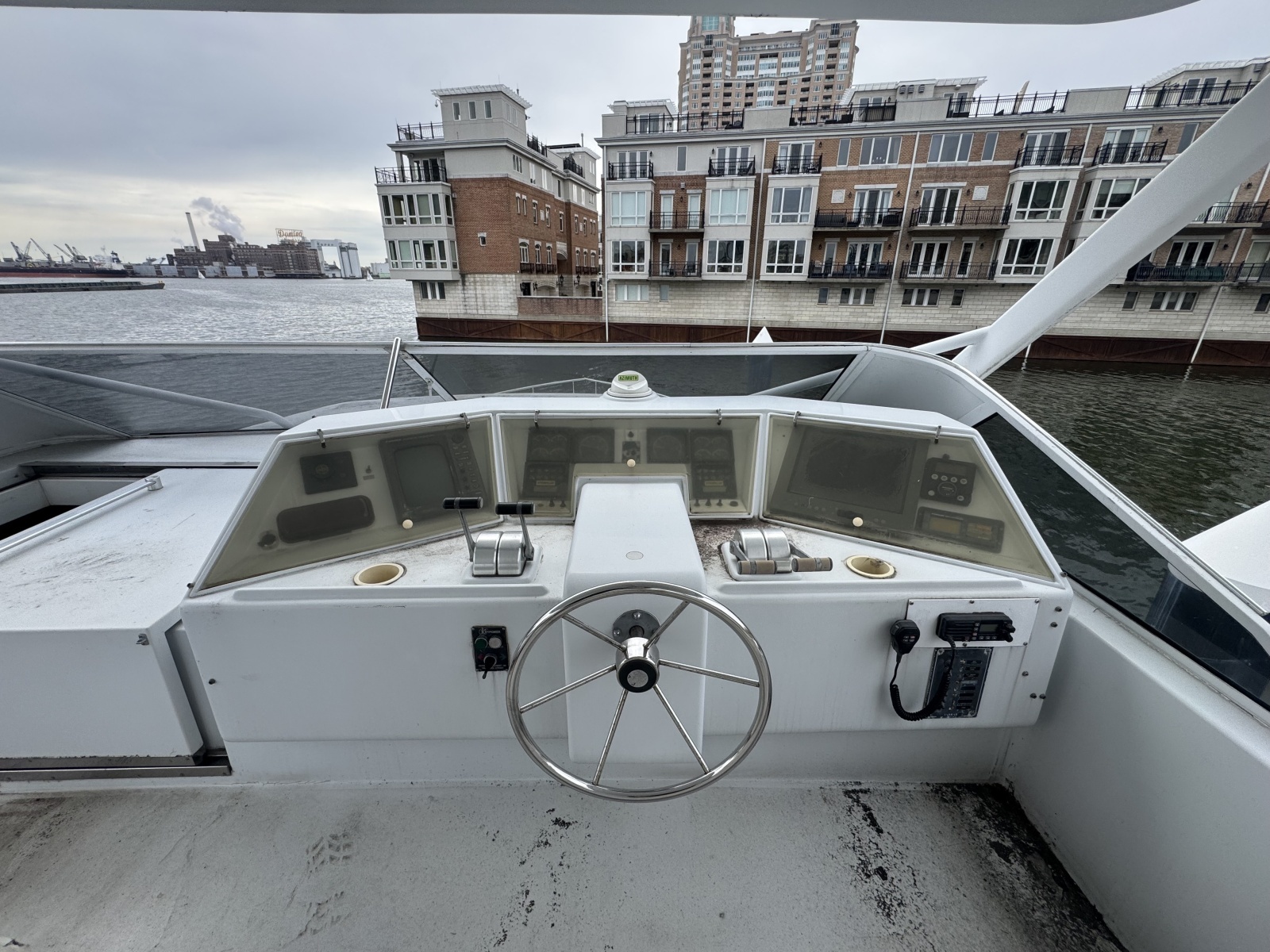 77ft Tarrab Yacht For Sale