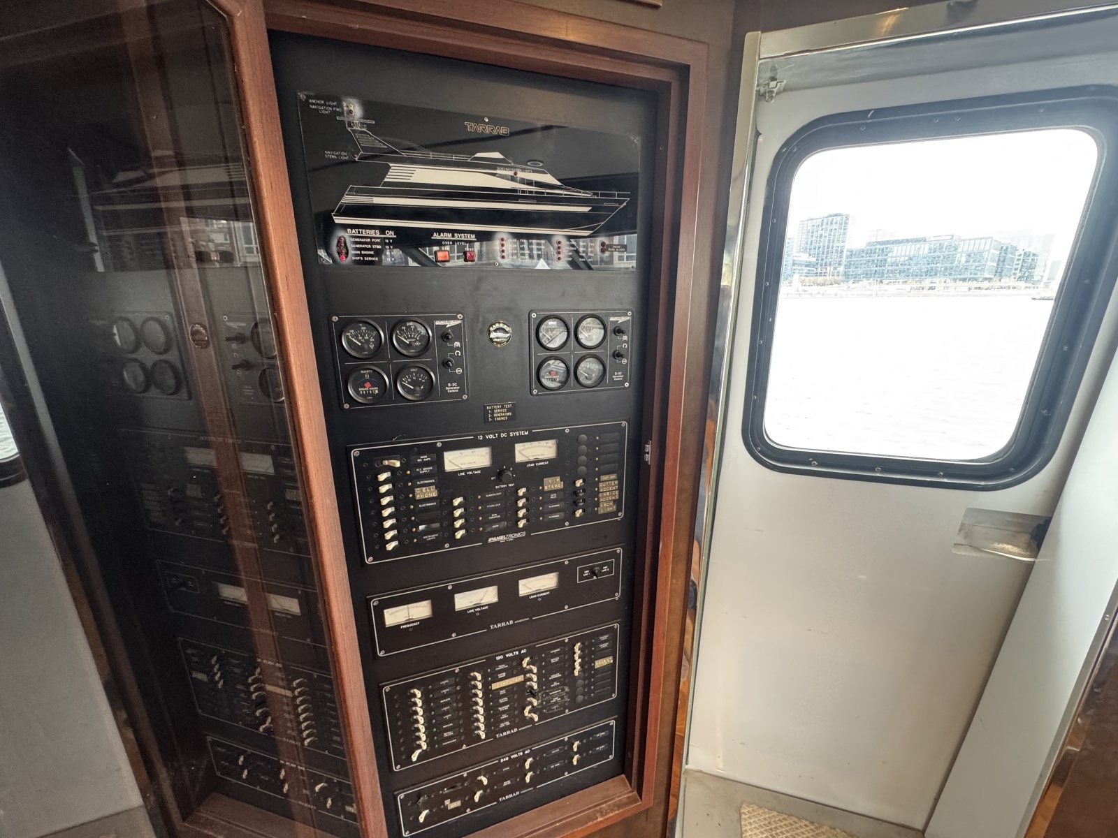 77ft Tarrab Yacht For Sale