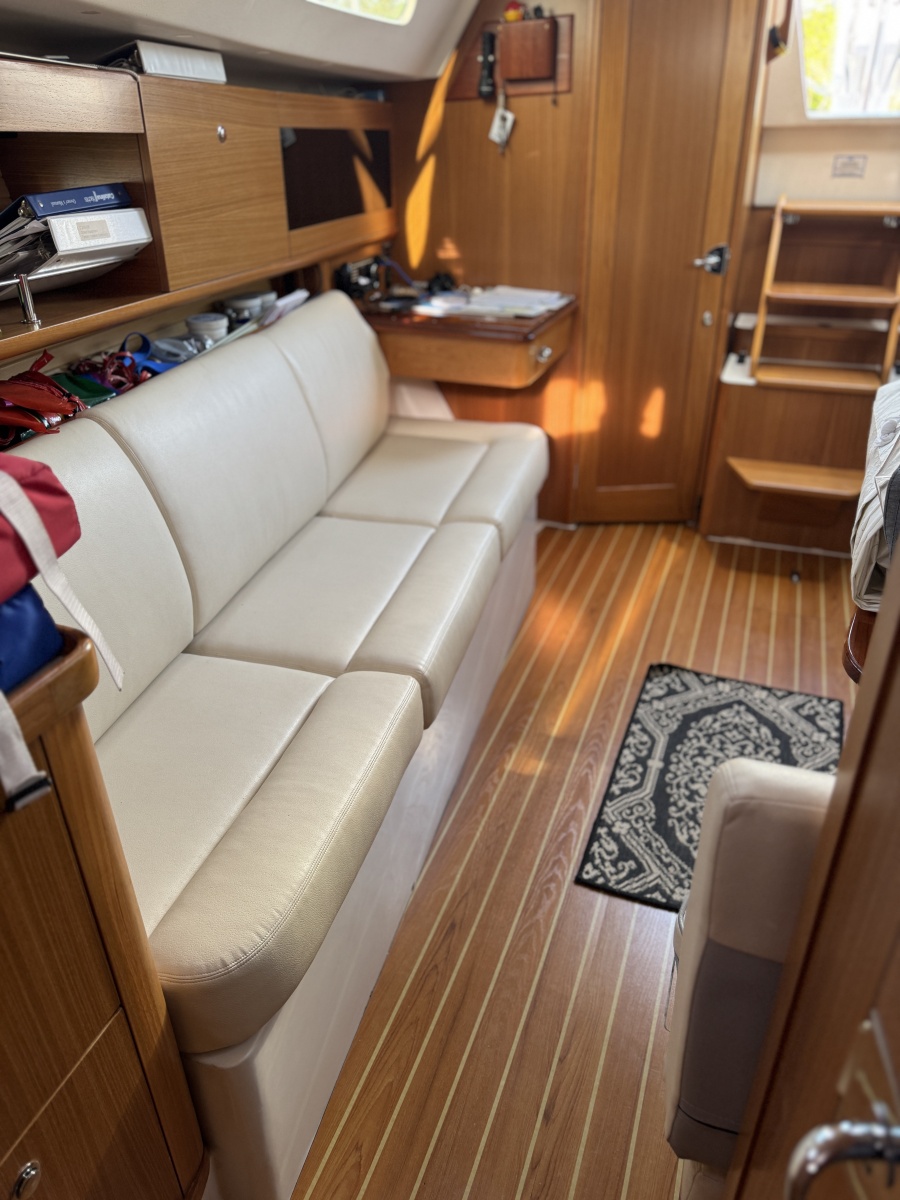 31' 2019 Catalina 315