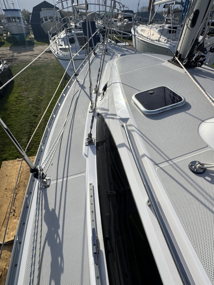 2019 Catalina 315