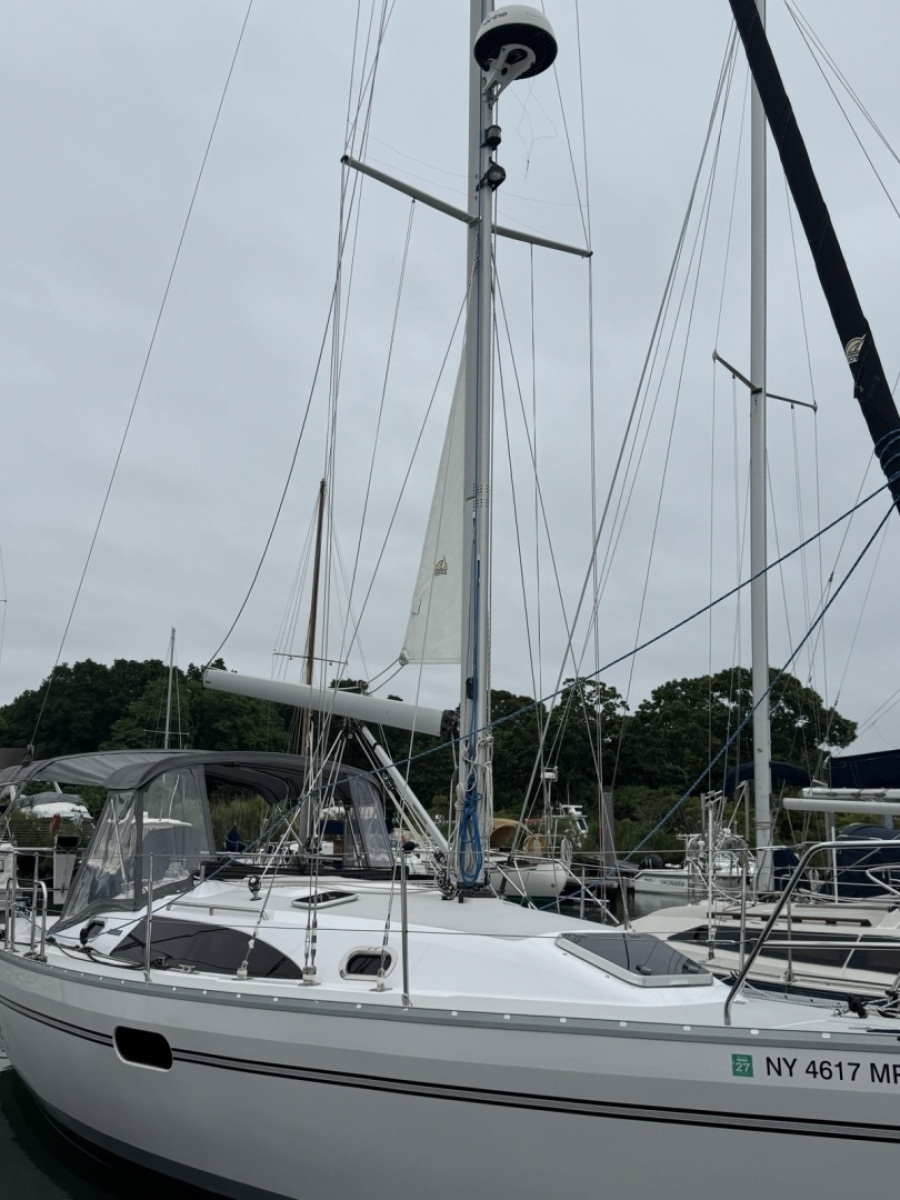 2019 Catalina 315