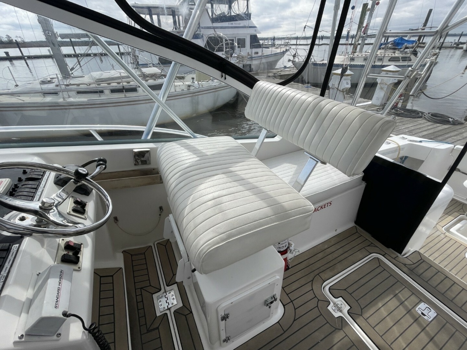 Illuminator 31ft Luhrs Yacht For Sale