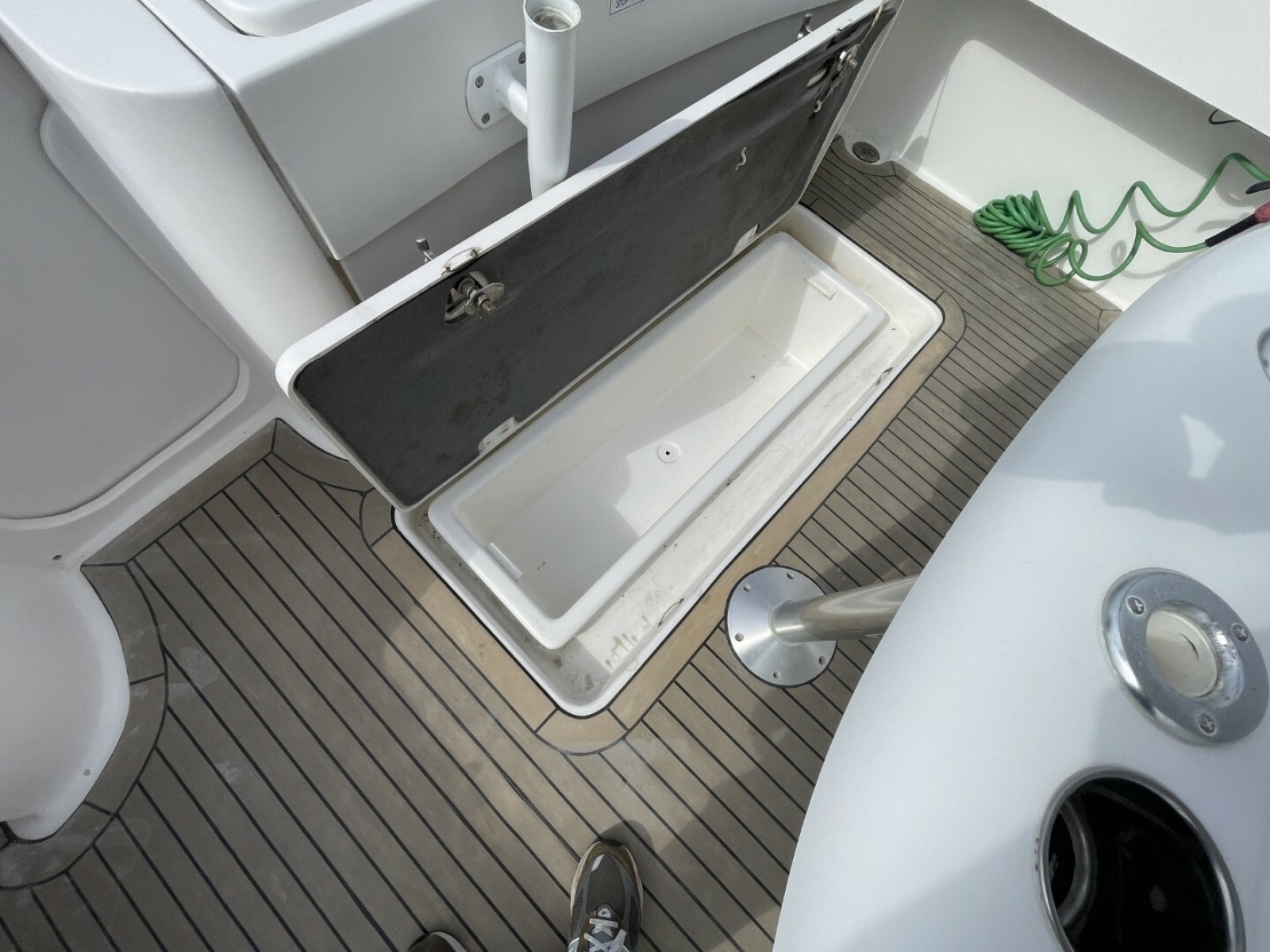 Illuminator 31ft Luhrs Yacht For Sale