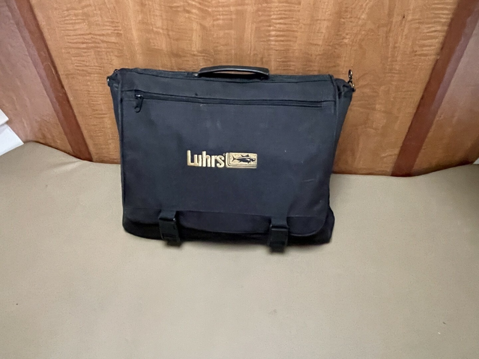 Illuminator 31ft Luhrs Yacht For Sale