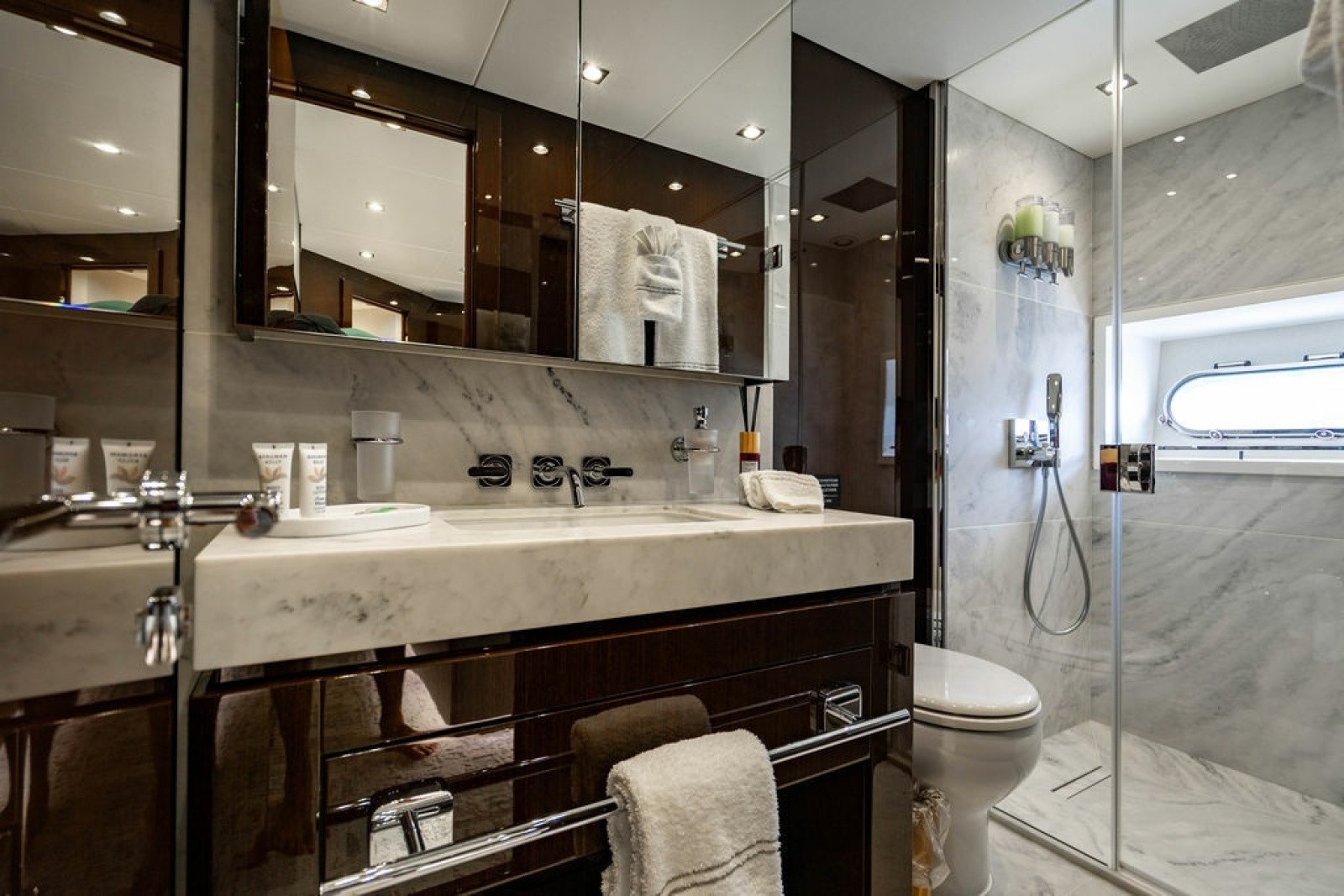 Star of the Sea 95ft Sunseeker Yacht For Sale