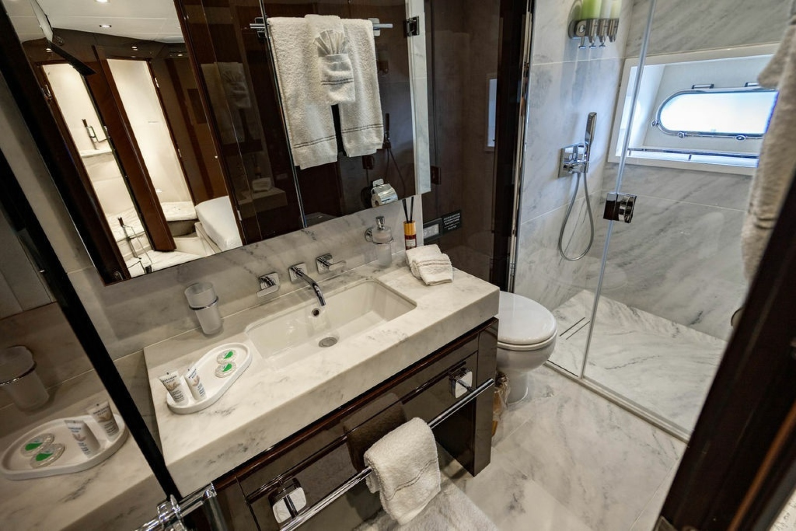 Star of the Sea 95ft Sunseeker Yacht For Sale