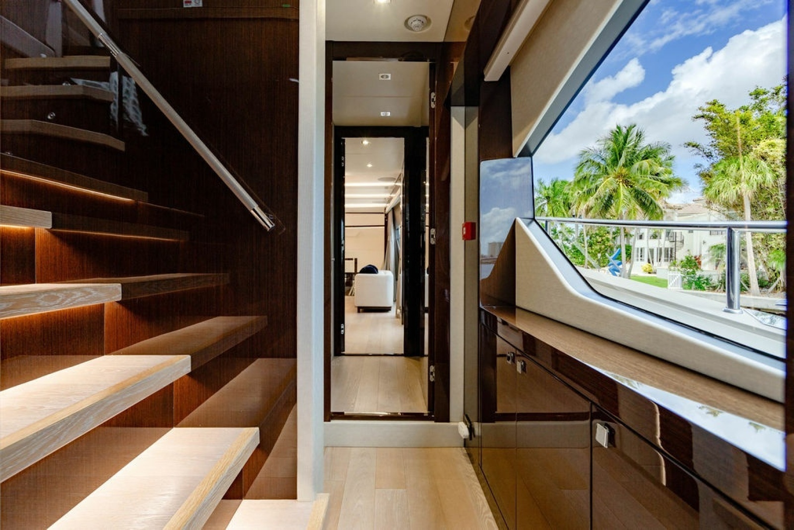 Star of the Sea 95ft Sunseeker Yacht For Sale