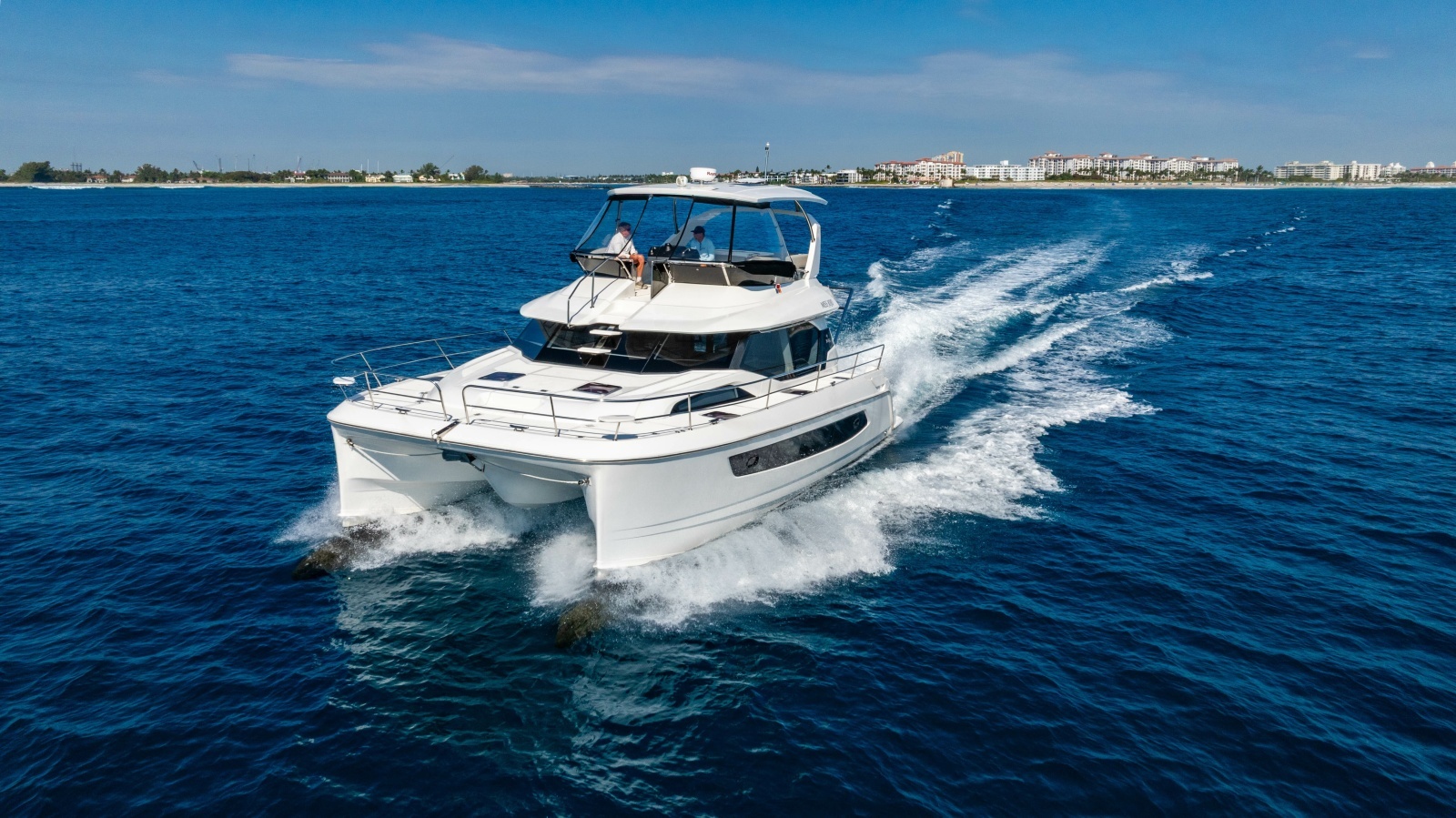 44ft Aquila Yacht For Sale